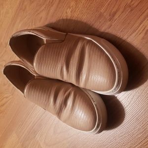 Aldo Women's Crendan Trainer Size 7